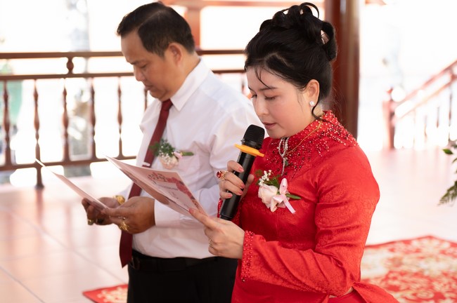 Wedding Ceremony at the pagoda
