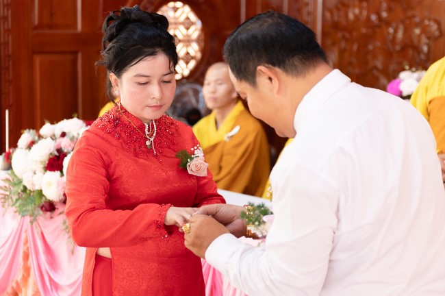 Wedding Ceremony at the pagoda