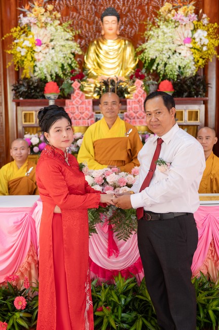 Wedding Ceremony at the pagoda