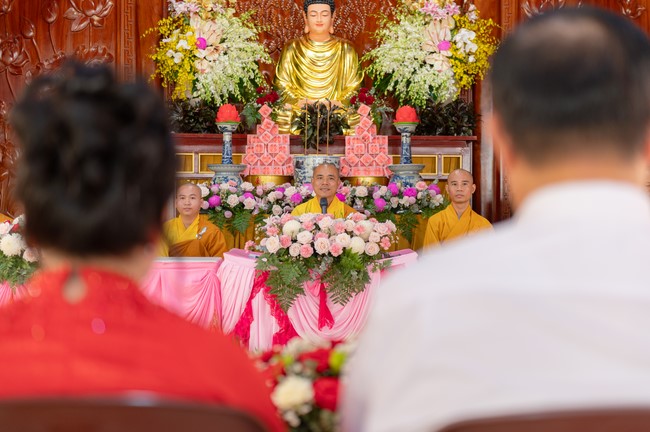 Wedding Ceremony at the pagoda