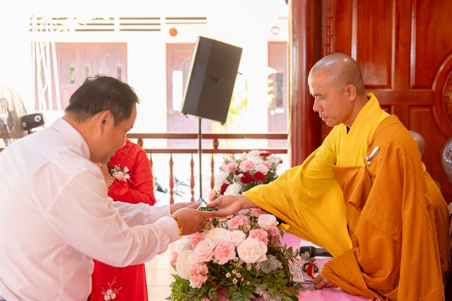 Wedding Ceremony at the pagoda