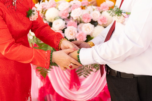Wedding Ceremony at the pagoda