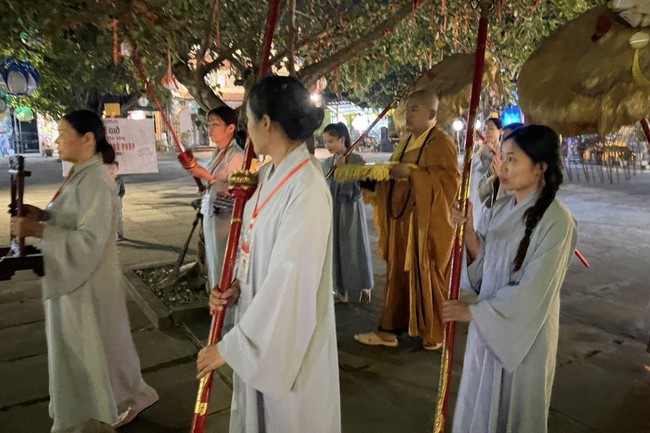Repentant Ceremony at Dong Cao pagoda, Thanh Hoa