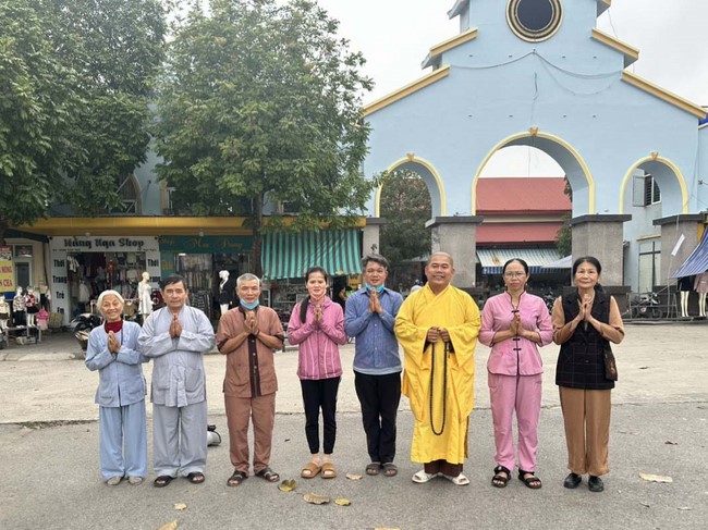 Opening the Infinite Life Sutra on the occasion of Amitabha Buddha Birthday at Dong Cao Pagoda - Thanh Hoa