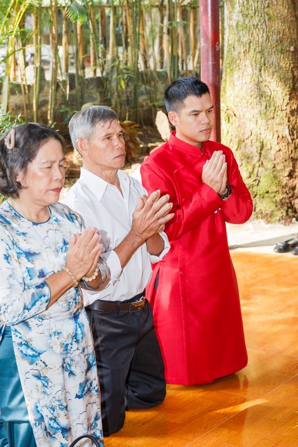 Attending the wedding ceremony at the temple and visit to Dong Nai branch by Charity Board