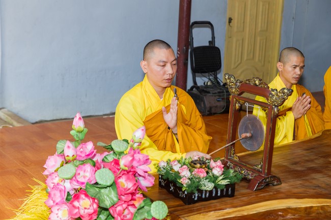 Attending the wedding ceremony at the temple and visit to Dong Nai branch by Charity Board