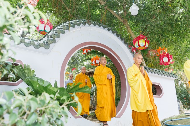 Attending the wedding ceremony at the temple and visit to Dong Nai branch by Charity Board