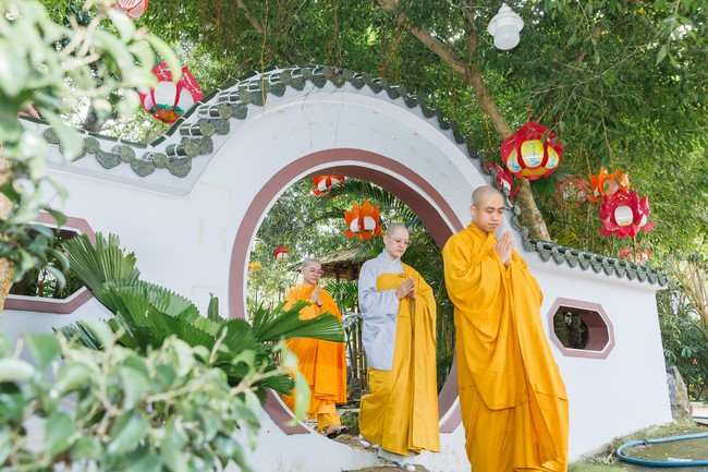 Attending the wedding ceremony at the temple and visit to Dong Nai branch by Charity Board