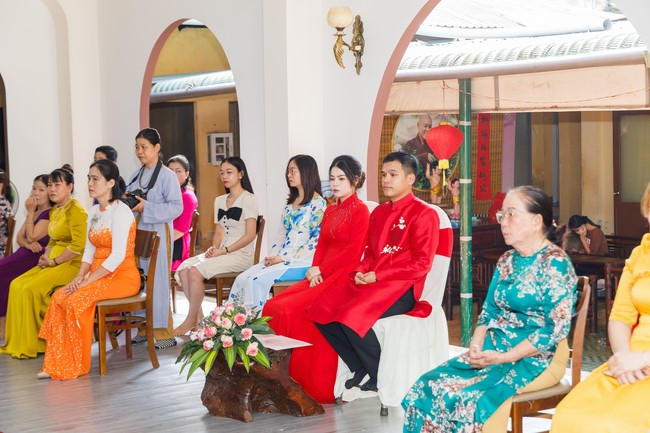 Attending the wedding ceremony at the temple and visit to Dong Nai branch by Charity Board