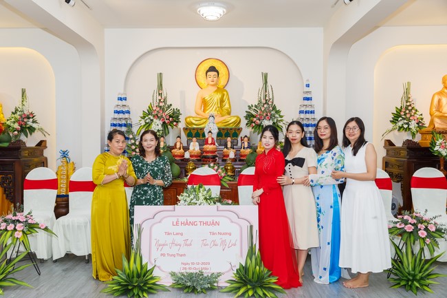 Attending the wedding ceremony at the temple and visit to Dong Nai branch by Charity Board