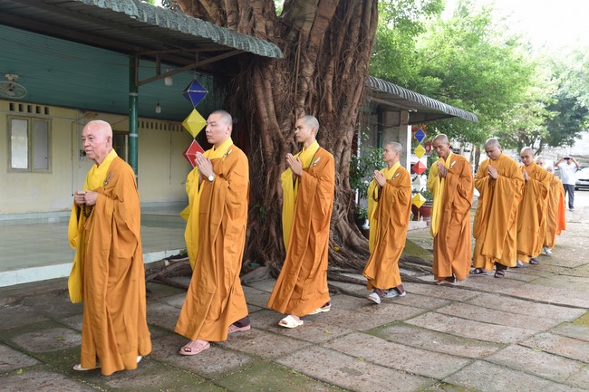 Attending the wedding ceremony at the temple and visit to Dong Nai branch by Charity Board