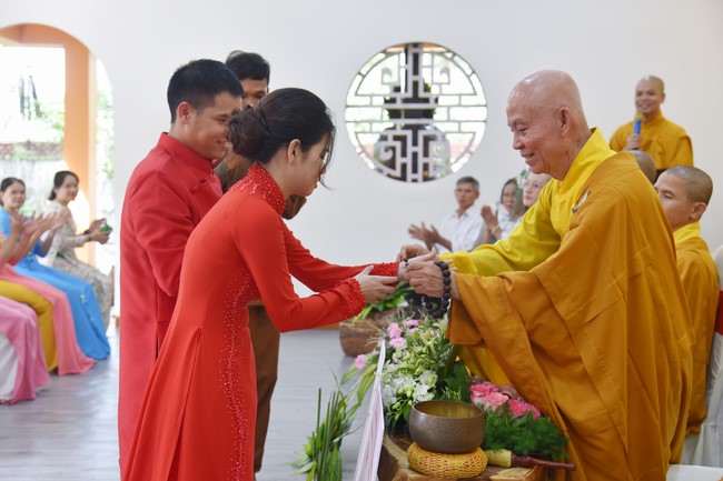 Attending the wedding ceremony at the temple and visit to Dong Nai branch by Charity Board