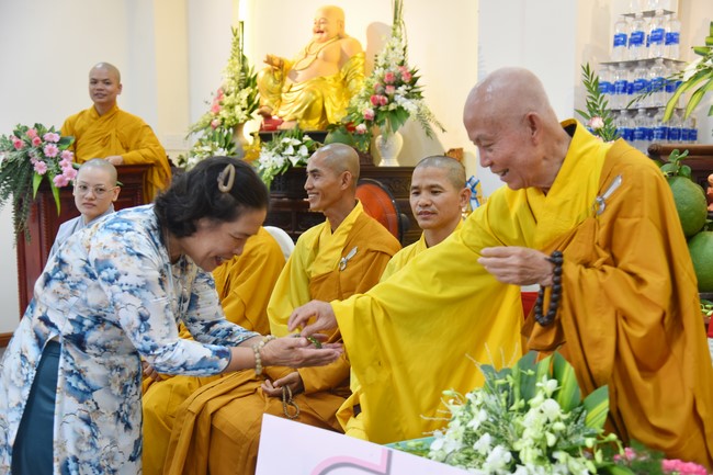 Attending the wedding ceremony at the temple and visit to Dong Nai branch by Charity Board