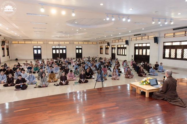 Pháp thoại “What Harvard teaches and doesn’t teach me! A transformative journey of a Buddhist monk at Harvard” – Đại đức Thích Tâm Tiến