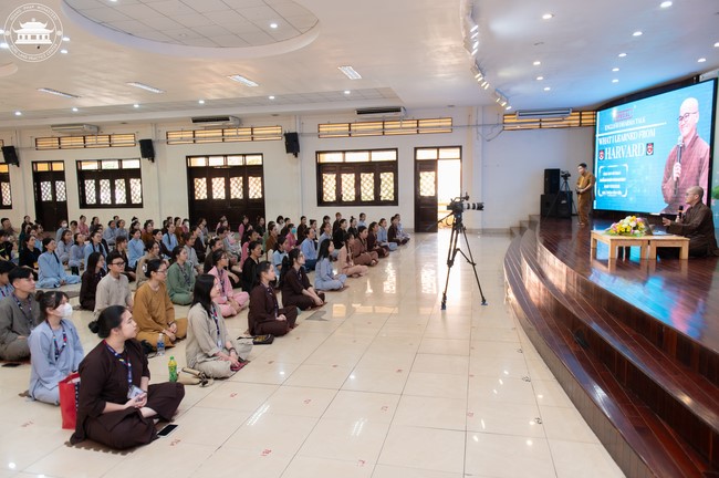 Pháp thoại “What Harvard teaches and doesn’t teach me! A transformative journey of a Buddhist monk at Harvard” – Đại đức Thích Tâm Tiến