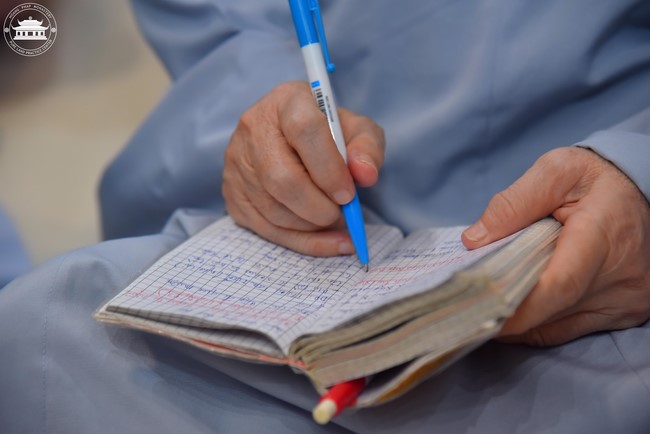 Tu niệm Phật một ngày