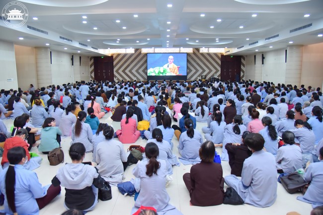 Tu niệm Phật một ngày