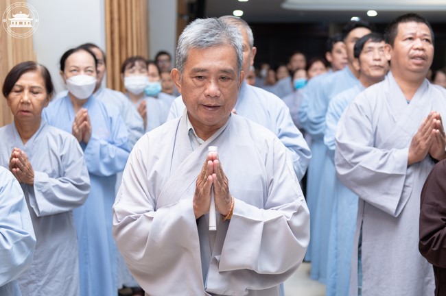 Tu niệm Phật một ngày