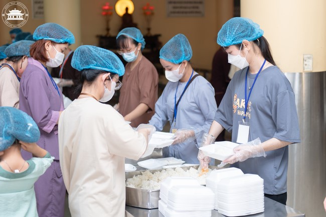 Tu niệm Phật một ngày