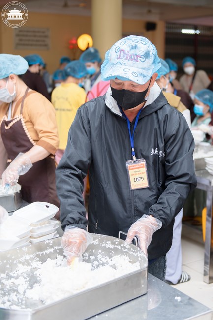 Tu niệm Phật một ngày