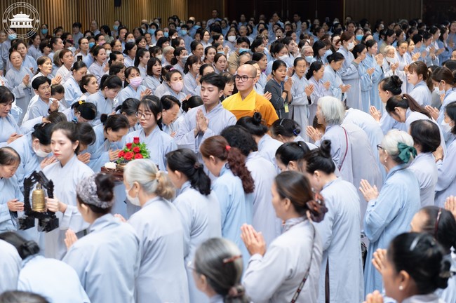 Tu niệm Phật một ngày