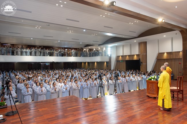 Tu niệm Phật một ngày