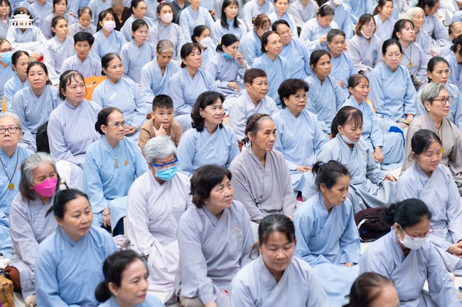 Tu niệm Phật một ngày