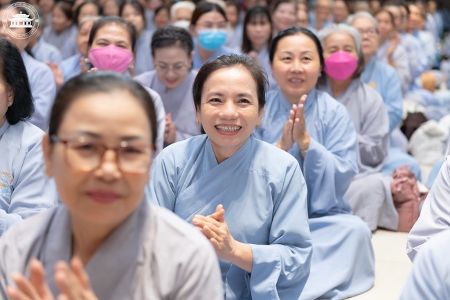 Tu niệm Phật một ngày