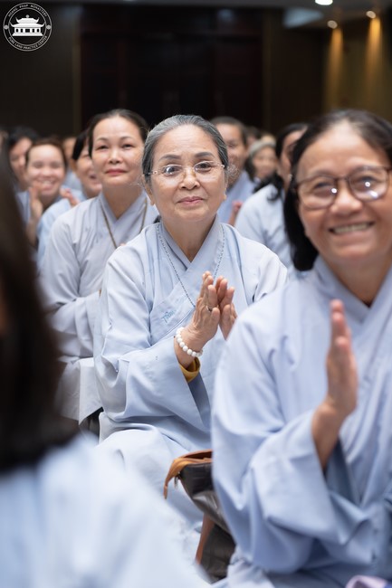 Tu niệm Phật một ngày