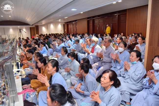 Tu niệm Phật một ngày