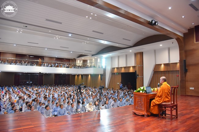 Tu niệm Phật một ngày