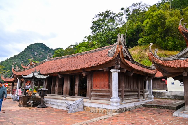 Pilgrimage and visit the scenic spots in the North of Contestants won the 5th Wisdom Light Illuminating