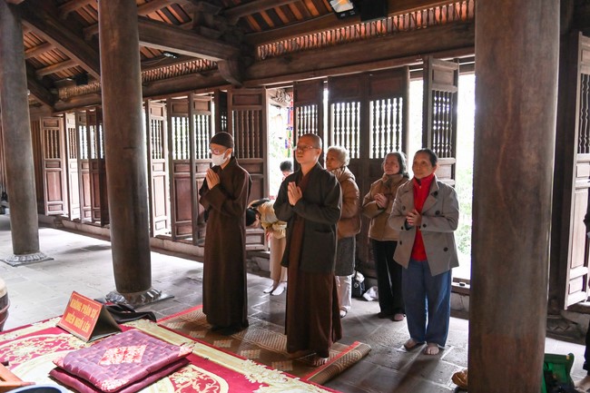 Pilgrimage and visit the scenic spots in the North of Contestants won the 5th Wisdom Light Illuminating