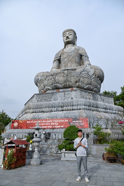 Pilgrimage and visit the scenic spots in the North of Contestants won the 5th Wisdom Light Illuminating