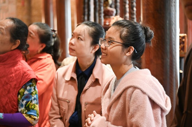 Pilgrimage and visit the scenic spots in the North of Contestants won the 5th Wisdom Light Illuminating