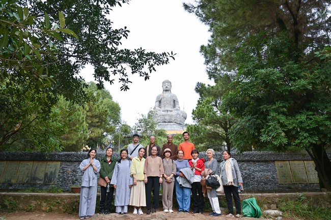 Pilgrimage and visit the scenic spots in the North of Contestants won the 5th Wisdom Light Illuminating