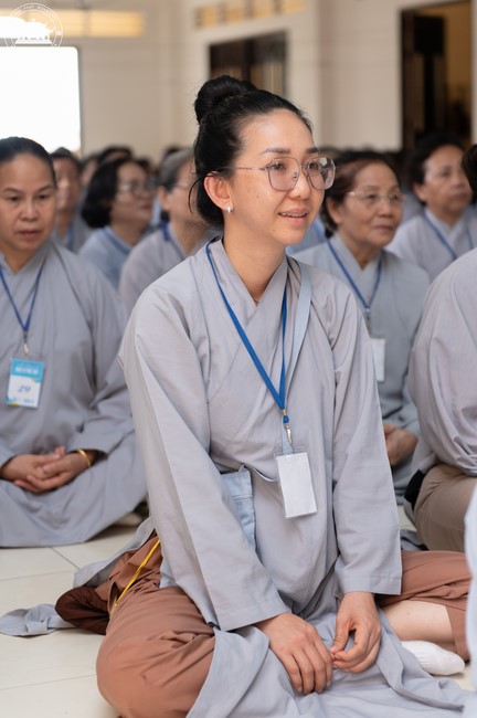 Dharma talk “The old road we walked” in the 101st Seven-day Retreat