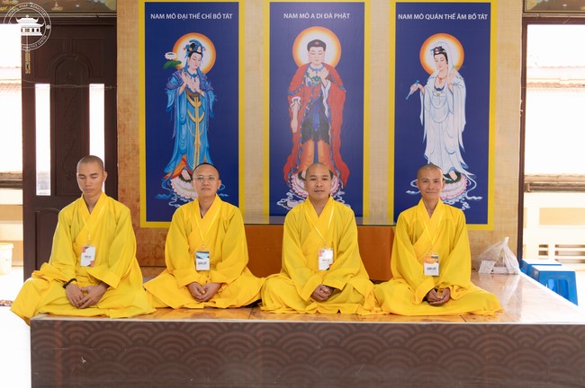 Dharma talk “The old road we walked” in the 101st Seven-day Retreat