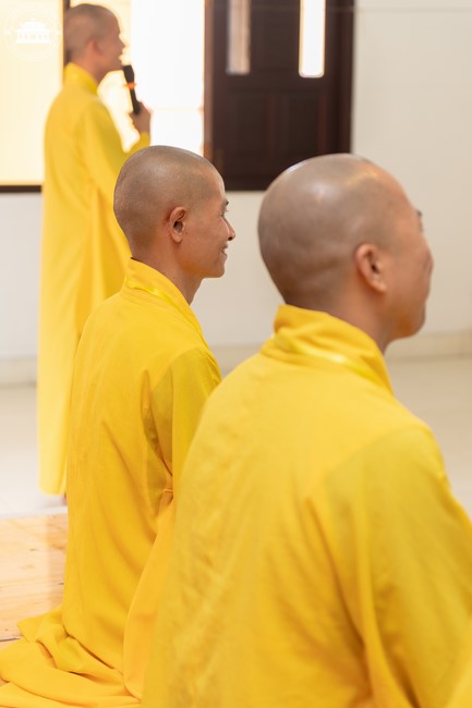 Dharma talk “The old road we walked” in the 101st Seven-day Retreat