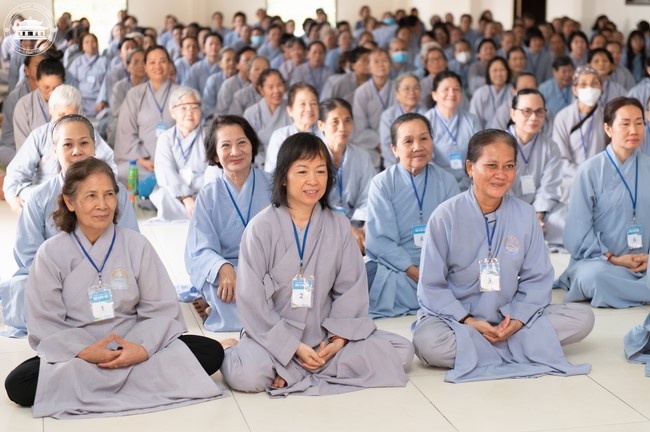 Dharma talk “The old road we walked” in the 101st Seven-day Retreat