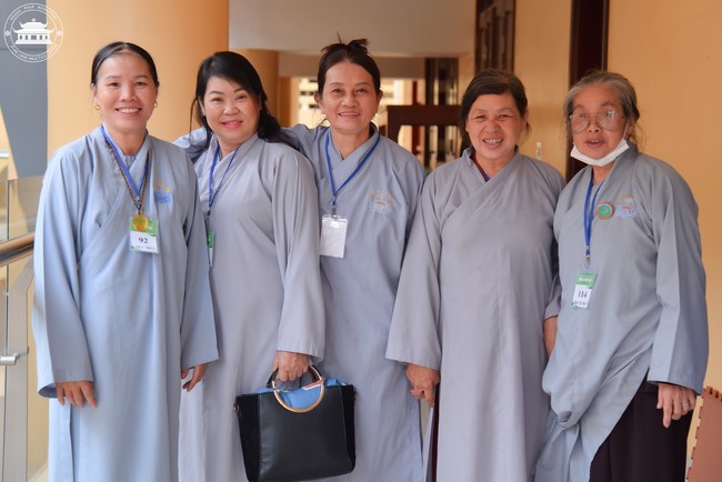 Dharma talk “The old road we walked” in the 101st Seven-day Retreat