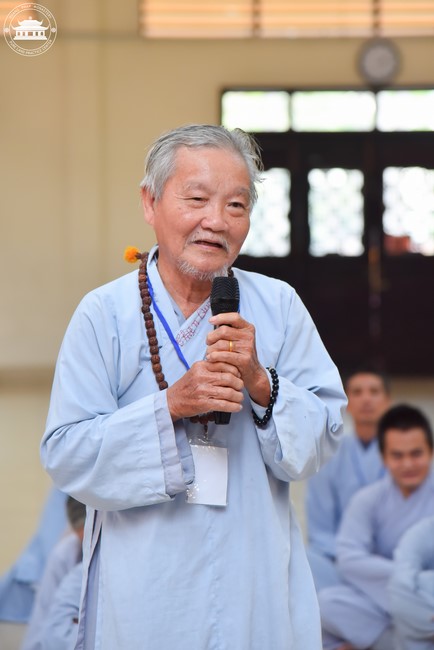 Dharma talk “The old road we walked” in the 101st Seven-day Retreat