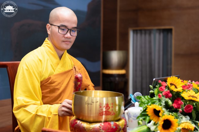 Dharma talk “The old road we walked” in the 101st Seven-day Retreat