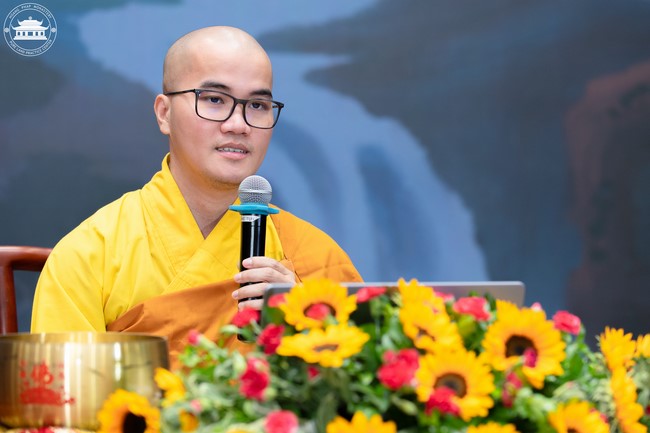 Dharma talk “The old road we walked” in the 101st Seven-day Retreat