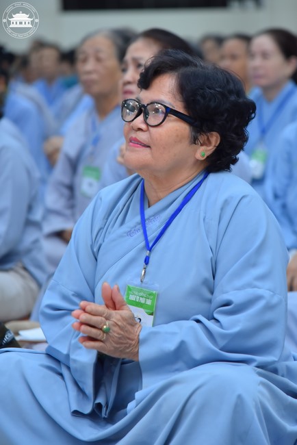 Dharma talk “The old road we walked” in the 101st Seven-day Retreat