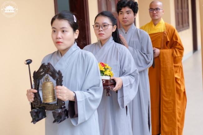 Dharma talk “The old road we walked” in the 101st Seven-day Retreat