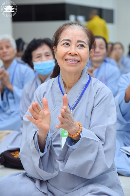 Dharma talk “The old road we walked” in the 101st Seven-day Retreat