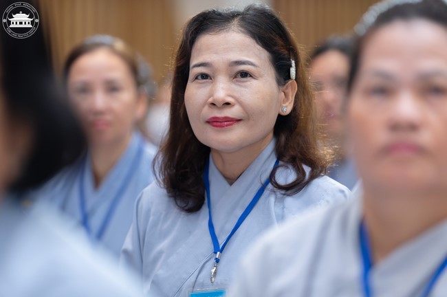 Dharma talk “The old road we walked” in the 101st Seven-day Retreat