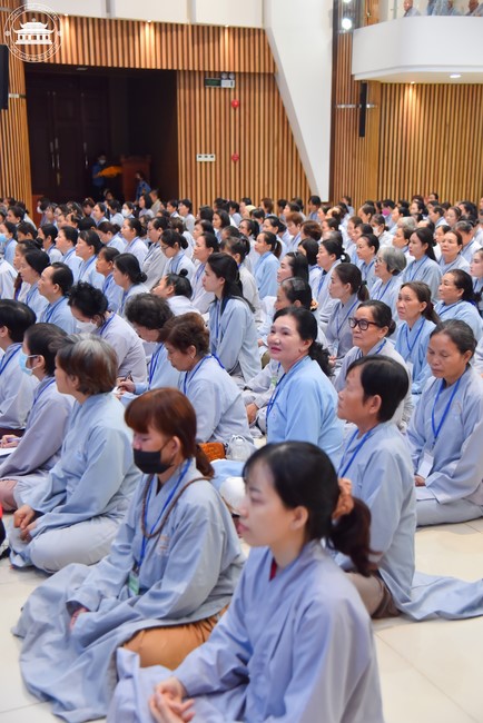 Dharma talk “The old road we walked” in the 101st Seven-day Retreat