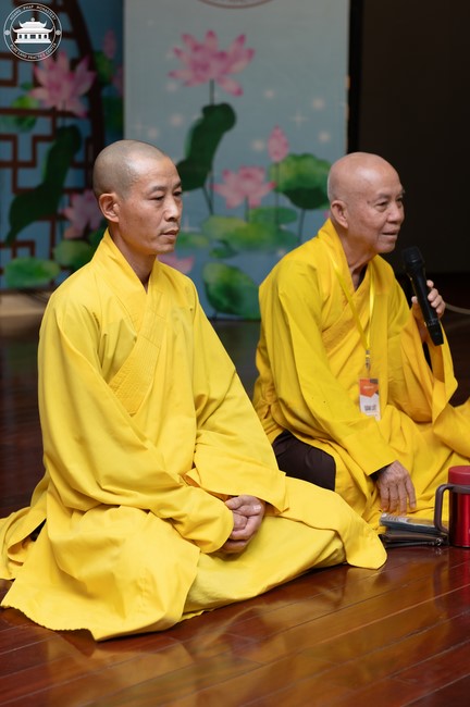 Dharma talk “The old road we walked” in the 101st Seven-day Retreat
